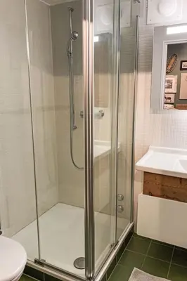 Ein Badezimmer in der Unterkunft Apartment Dala by Interhome