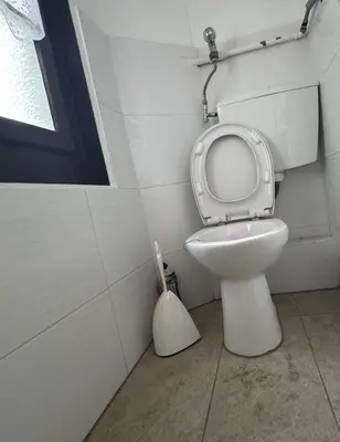 Ein Badezimmer in der Unterkunft Apartment Pottery - Park view - for 5 guests