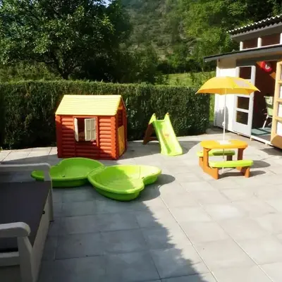 Holiday home with 2 bedrooms