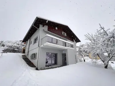 Modern Home for 8 near Crans-Montana - Terrace - Fireplace im Winter