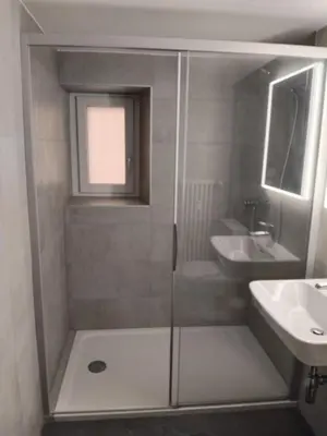 Ein Badezimmer in der Unterkunft Ristorante con stanze Airolo