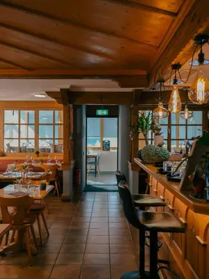 Ein Sitzbereich in der Unterkunft Ristorante con stanze Airolo