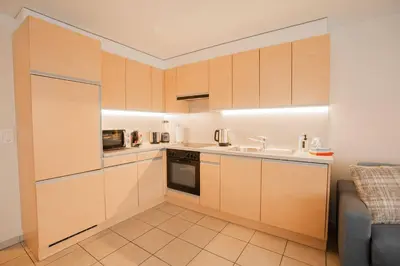Küche/Küchenzeile in der Unterkunft Turuwang Apartment by HomeFlow