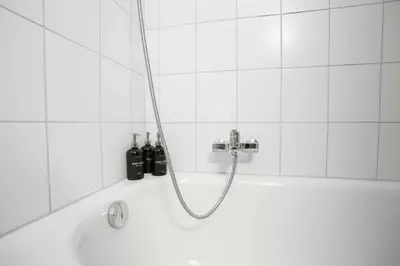 Ein Badezimmer in der Unterkunft Turuwang Apartment by HomeFlow