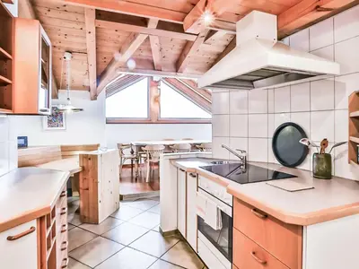 Küche/Küchenzeile in der Unterkunft Apartment Chalet Abendrot apARTments-31 by Interhome