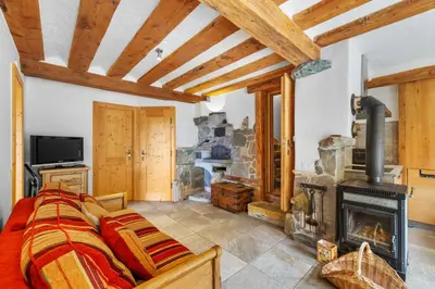 TV/Unterhaltungsangebot in der Unterkunft Chalet La Verne - appartement du Bas