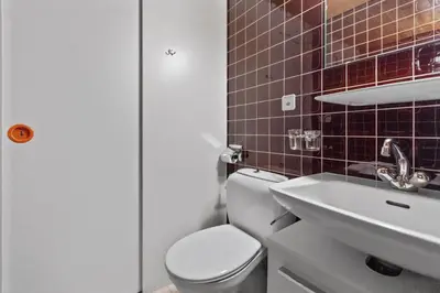 Ein Badezimmer in der Unterkunft Crans-Montana, 5 pers, balcon vue et parking privé