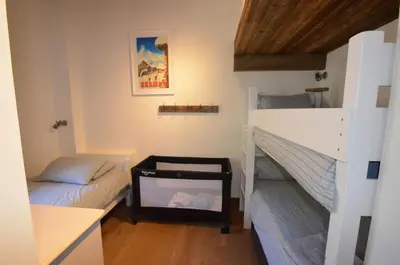Ein Bett oder Betten in einem Zimmer der Unterkunft Adelaide B 09