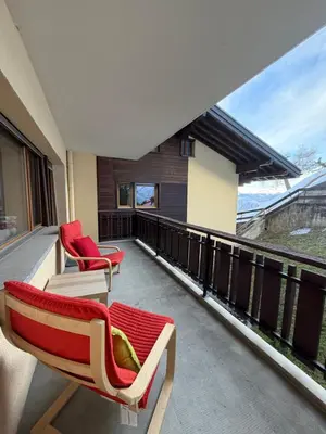 Ein Balkon oder eine Terrasse in der Unterkunft Appart cozy avec grand balcon