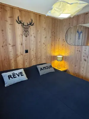 Ein Bett oder Betten in einem Zimmer der Unterkunft Sadzot
