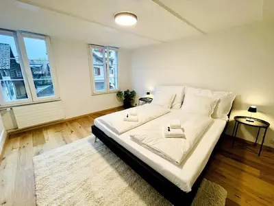 Ein Sitzbereich in der Unterkunft -TheUrbanist- Central 2 BD Free Parking Fast WiFi