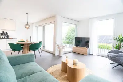 Ein Sitzbereich in der Unterkunft Apartment Mönch in See- und Bergnähe, modern, mit Balkon, 4 Gäste