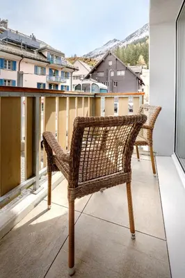 Ein Balkon oder eine Terrasse in der Unterkunft Apartment Crown Andermatt-16