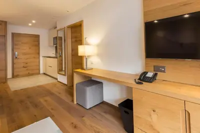 Küche/Küchenzeile in der Unterkunft Apartment Crown Andermatt-6