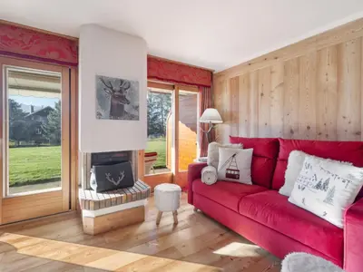 Ein Sitzbereich in der Unterkunft Apartment Les Pierres C 3 by Interhome