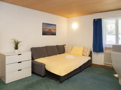 Ein Bett oder Betten in einem Zimmer der Unterkunft Apartment BeKb-Gebäude Apt 07 by Interhome