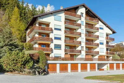 Das Gebäude in dem sich die Ferienwohnung befindet