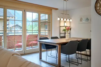 Ein Sitzbereich in der Unterkunft Great Location, Spacious, nice views, modern