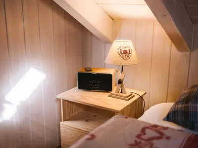 TV/Unterhaltungsangebot in der Unterkunft Apartment Steamboat Suite in See- und Bergnähe, 4 Gäste, Balkon mit Aussicht