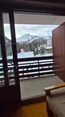 Ein allgemeiner Bergblick oder ein Berglick von der Ferienwohnung aus