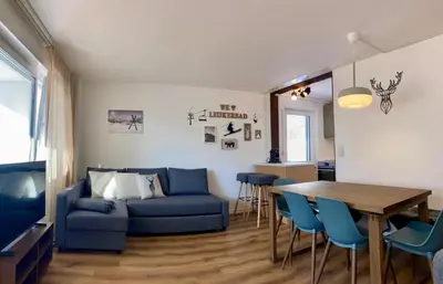 Ein Sitzbereich in der Unterkunft Large 1 bedroom - Free parking - Dream views-