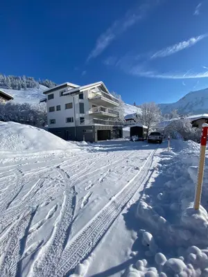 Rothorn- grosse, moderne Dachwohnung mit fantastischer Aussicht im Winter