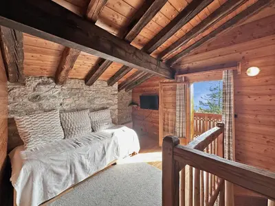 Ein Bett oder Betten in einem Zimmer der Unterkunft PO Petite Ourses Suite - Anzere Slopeside - Swiss Alp