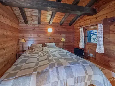 Ein Bett oder Betten in einem Zimmer der Unterkunft PO Petite Ourses Suite - Anzere Slopeside - Swiss Alp
