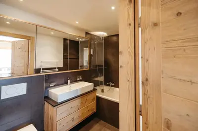 Ein Badezimmer in der Unterkunft 3 bedroom apartment - Crans-Montana