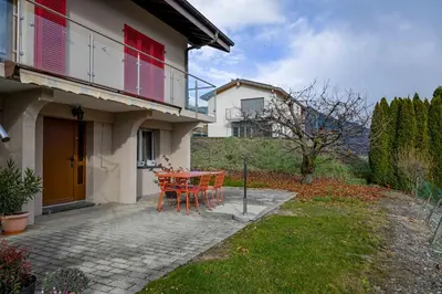 Ein Garten an der Unterkunft Le Cerisier