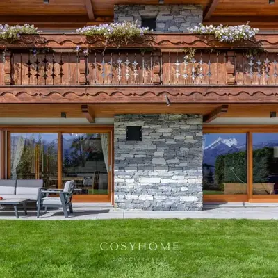 Le Saint Georges l Jardin et vue l By CosyHome