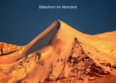 Ein allgemeiner Bergblick oder ein Berglick von der Ferienwohnung aus