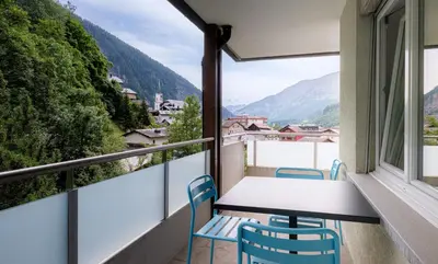 Ein allgemeiner Bergblick oder ein Berglick von der Ferienwohnung aus