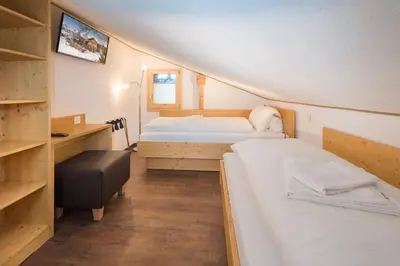 Ein Bett oder Betten in einem Zimmer der Unterkunft B&B AZapartments Lunic