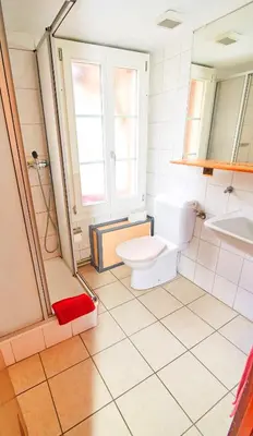 Ein Badezimmer in der Unterkunft Residence Jungfrau