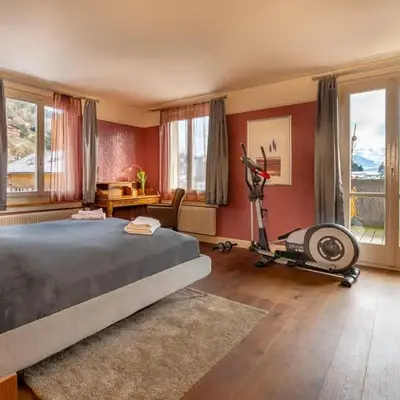 Lake and Mountain View Villa with Whirlpool and Free Parking in Huenibach