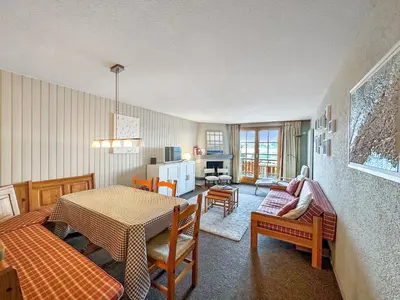 Ein Sitzbereich in der Unterkunft Lift Bear Lodge - 4Valleys - Swiss Alps