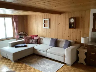 Ein Sitzbereich in der Unterkunft Apartment Mannried 2 1-2-Zimmerwohnung Rustikal by Interhome