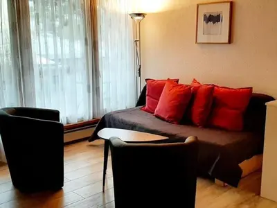 Ein Sitzbereich in der Unterkunft Apartment Rothorn-Center A - 1-OG- Schöpfer by Interhome