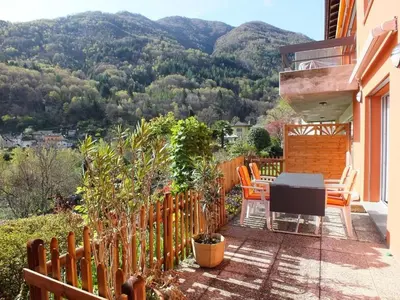 Ein allgemeiner Bergblick oder ein Berglick von der Ferienwohnung aus