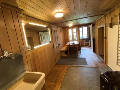 Ein Badezimmer in der Unterkunft Holiday Home Schönenmatte by Interhome