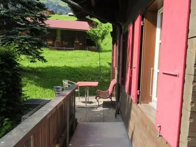Ein Garten an der Unterkunft Apartment Nora 5 Bett Wohnung by Interhome