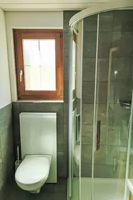 Ein Badezimmer in der Unterkunft Apartment Gemütliche FeWo by Interhome