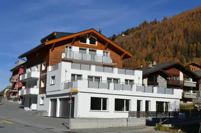 Das Gebäude in dem sich die Ferienwohnung befindet