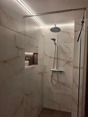 Ein Badezimmer in der Unterkunft Charmant appartement Crans Montana