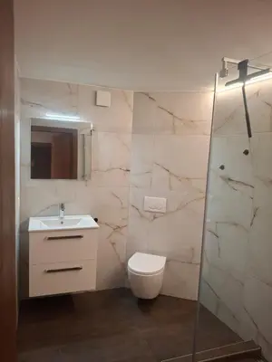 Ein Badezimmer in der Unterkunft Charmant appartement Crans Montana