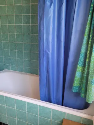 Ein Badezimmer in der Unterkunft La Crettaz app dans chalet - SUNNY apartment 6 p