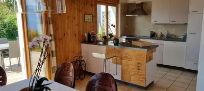Küche/Küchenzeile in der Unterkunft Chalet cosy plein sud proche Crans Montana et Anzère! Vue unique sur les Alpes