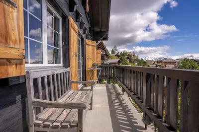Ein Balkon oder eine Terrasse in der Unterkunft Chalet Bachteln