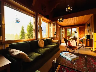 Ein Sitzbereich in der Unterkunft Chalet Sternli 1 - Penthouse Feeling in den Alpen